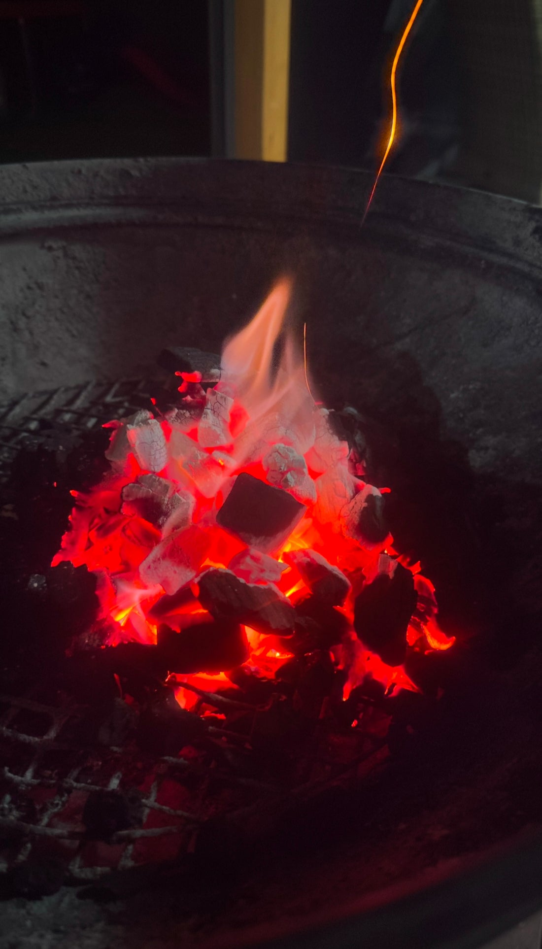 Hardwood Lump Charcoal